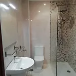 罗姆铺拉丝酒店 巴约讷