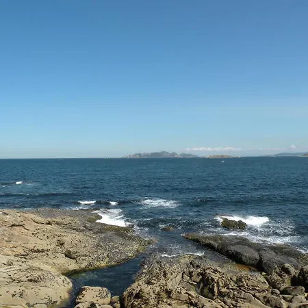 Rompeolas באיונה