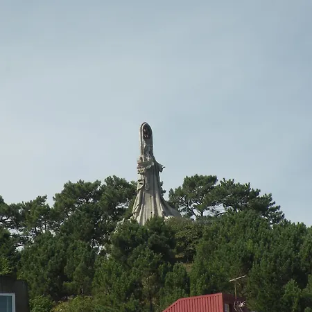 Rompeolas Hotel Baiona