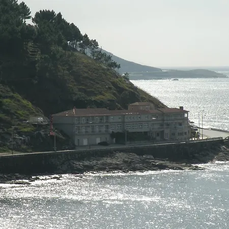 Rompeolas Hotel 2*