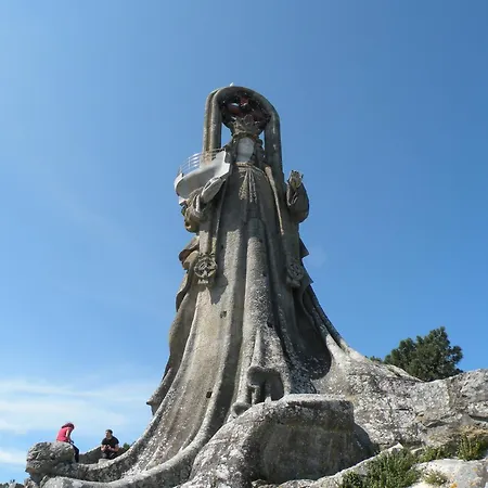 Hotel Rompeolas Baiona