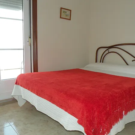 Hotel Rompeolas Baiona