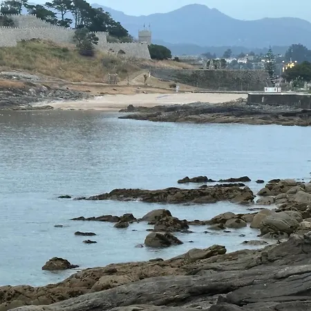 Hotel Rompeolas Baiona