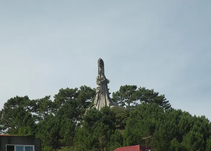 Rompeolas Hotel Baiona