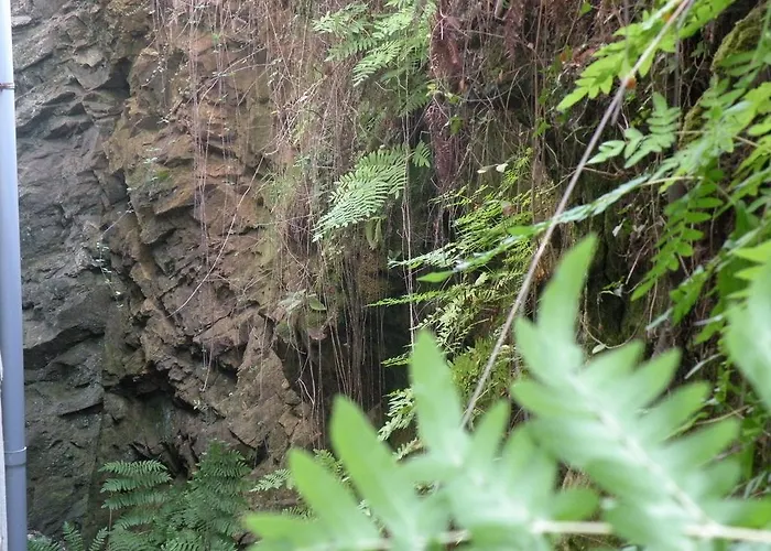 Rompeolas فندق 2*