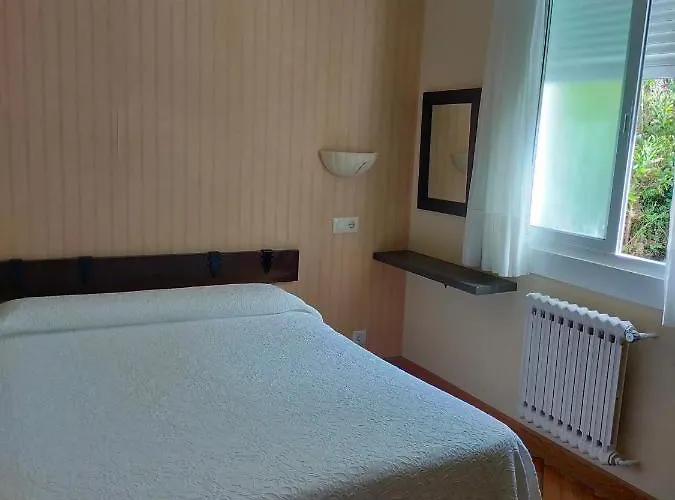Rompeolas Otel