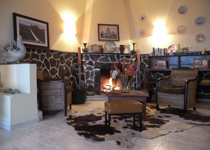 Rompeolas فندق 2*