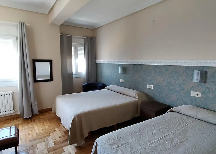 Rompeolas Szálloda Baiona